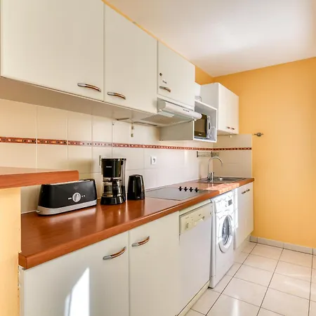 Vacanceole - Alizea Aparthotel Valras-Plage